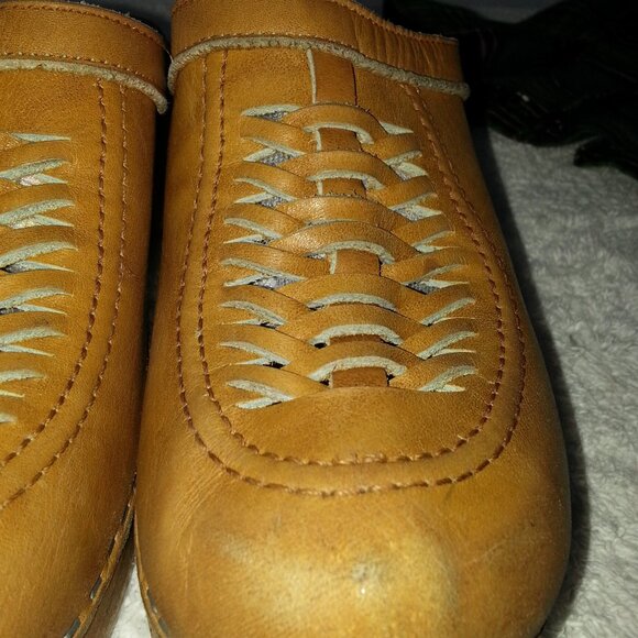 Vintage 1980s Olof Daughters Swedish Clogs Leather and Wood - Picture 11 of 14